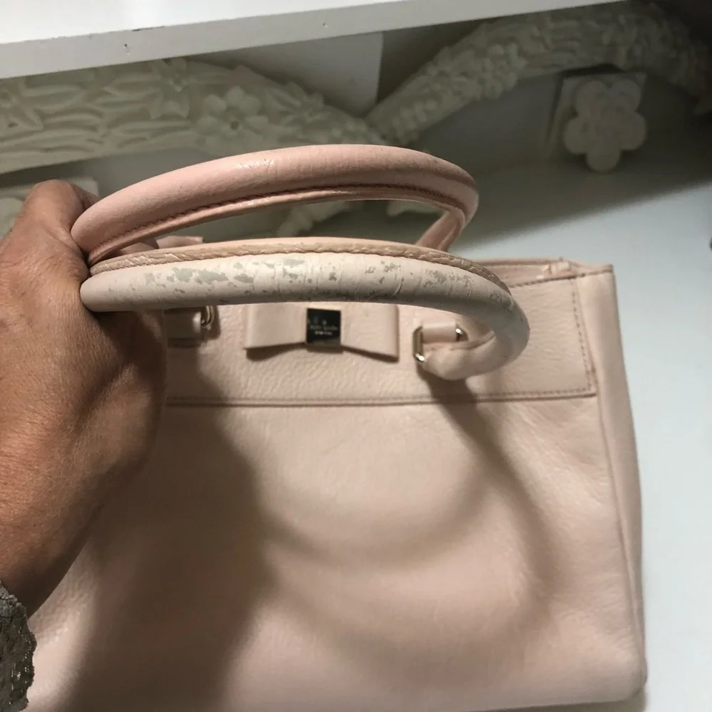 Kate spade peach color cute bag